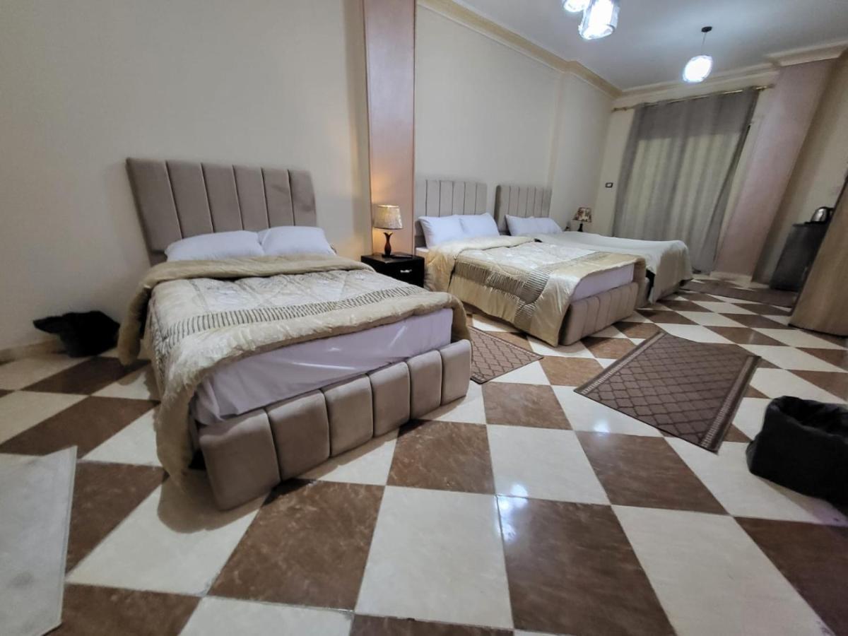 Magic Golden Pyramids View Hotel Kafret el-Gabal Exterior photo