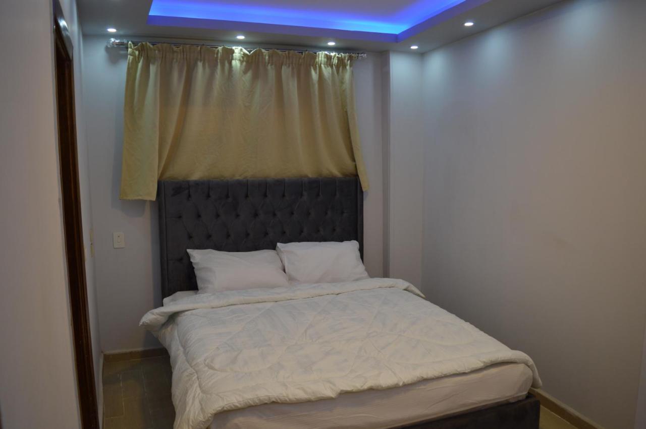 Magic Golden Pyramids View Hotel Kafret el-Gabal Exterior photo