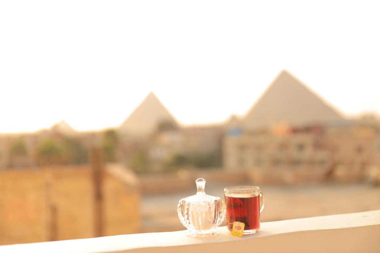 Magic Golden Pyramids View Hotel Kafret el-Gabal Exterior photo