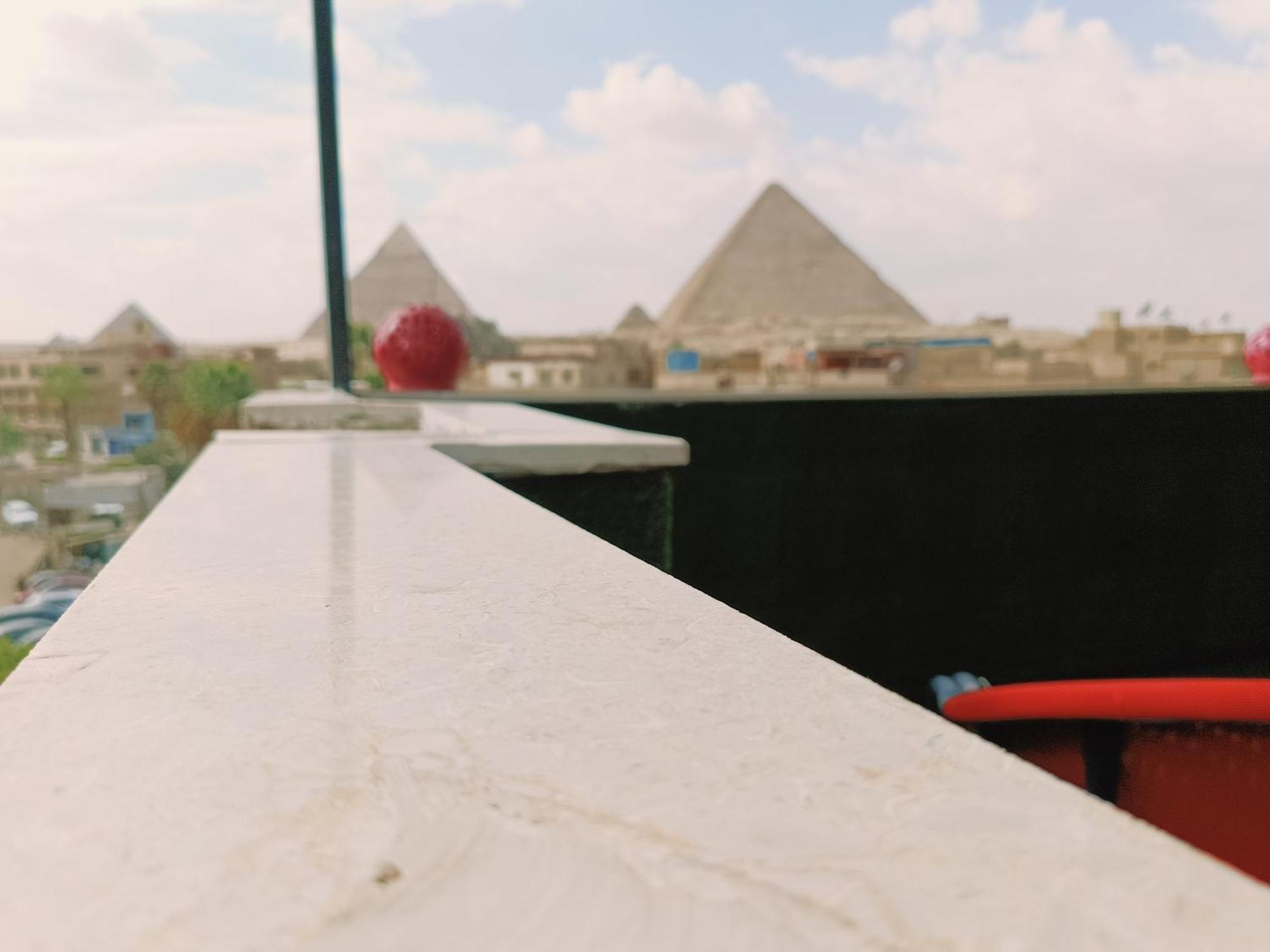 Magic Golden Pyramids View Hotel Kafret el-Gabal Exterior photo