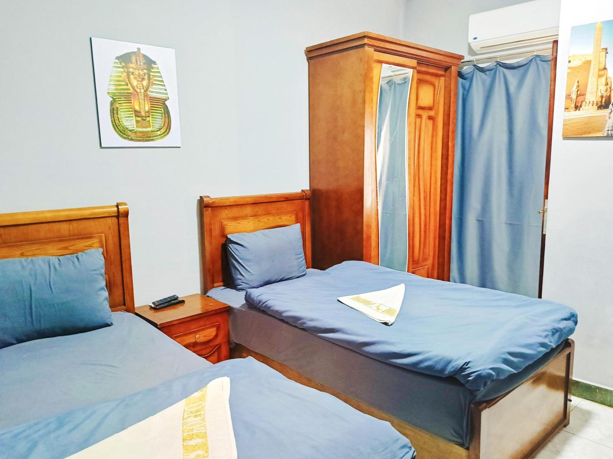 Magic Golden Pyramids View Hotel Kafret el-Gabal Exterior photo