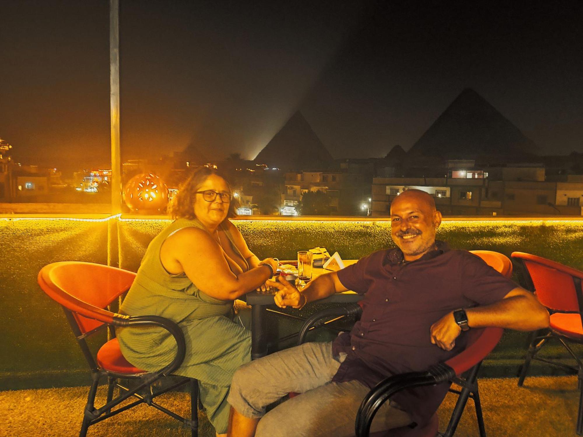 Magic Golden Pyramids View Hotel Kafret el-Gabal Exterior photo